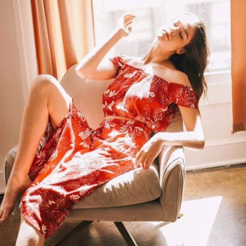 Red 2 piece floral set - Picture 1 of 6